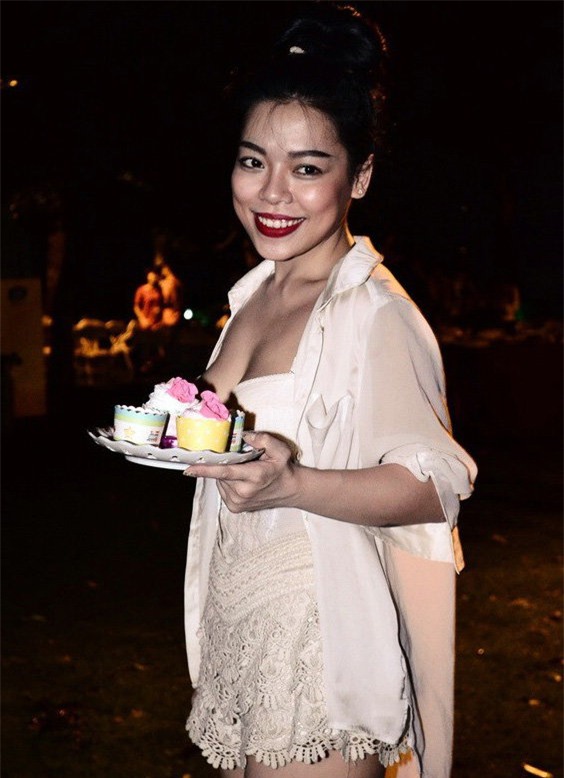 khong rieng gi chuong tu di, nhieu sao cung bi chi trich khi "noi hon co dau" - 12