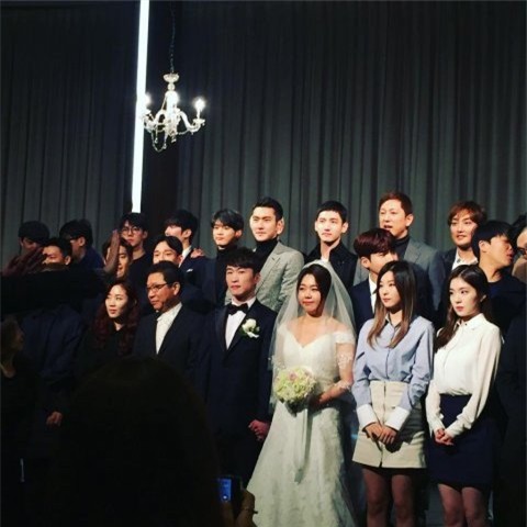 khong rieng gi chuong tu di, nhieu sao cung bi chi trich khi "noi hon co dau" - 3