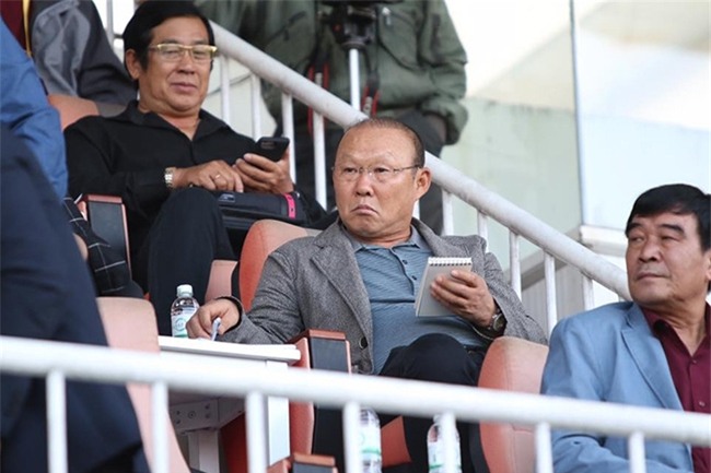 HLV Park Hang Seo triệu tập 4 gương mặt mới lên đội tuyển Việt Nam - Ảnh 1.