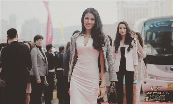 Trải qua một quá trình lột xác mới có ngày hôm nay, nhưng hiện tại Lan Khuê lại mất điểm vì vóc dáng... thừa cân - Ảnh 12.