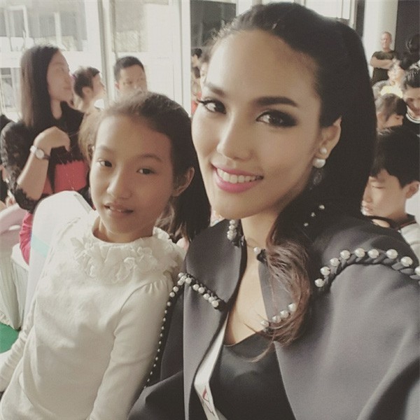 Trải qua một quá trình lột xác mới có ngày hôm nay, nhưng hiện tại Lan Khuê lại mất điểm vì vóc dáng... thừa cân - Ảnh 17.