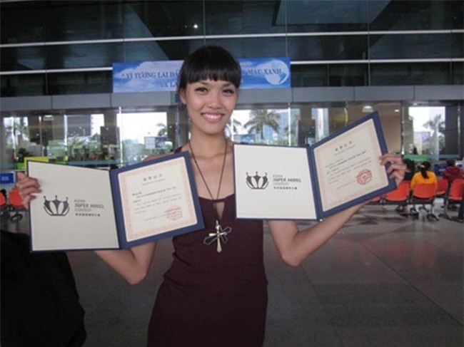 Trải qua một quá trình lột xác mới có ngày hôm nay, nhưng hiện tại Lan Khuê lại mất điểm vì vóc dáng... thừa cân - Ảnh 2.