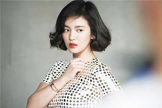 19 năm nhìn lại nhan sắc của Song Hye Kyo: Thì ra đây là lý do tường thành mãi không thể bị đạp đổ - Ảnh 38.