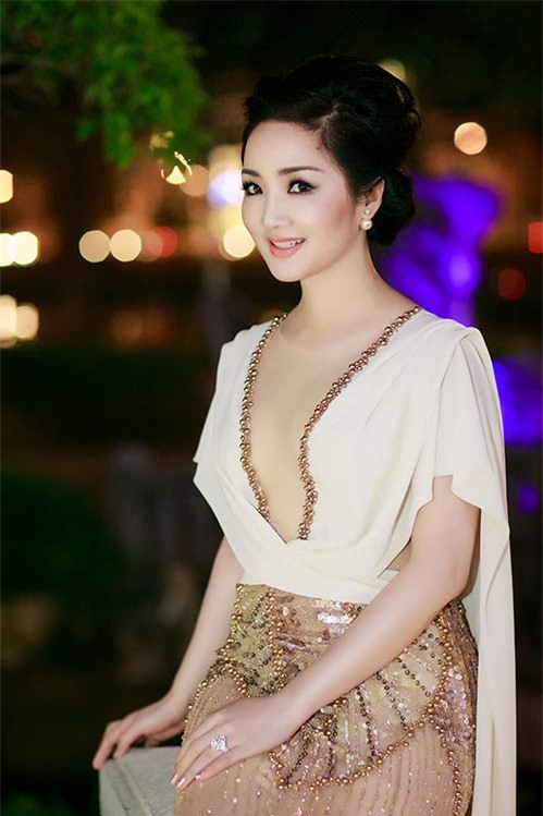 thanh lam, ha kieu anh...u50 van ho bao nhat nhi showbiz viet hinh anh 7