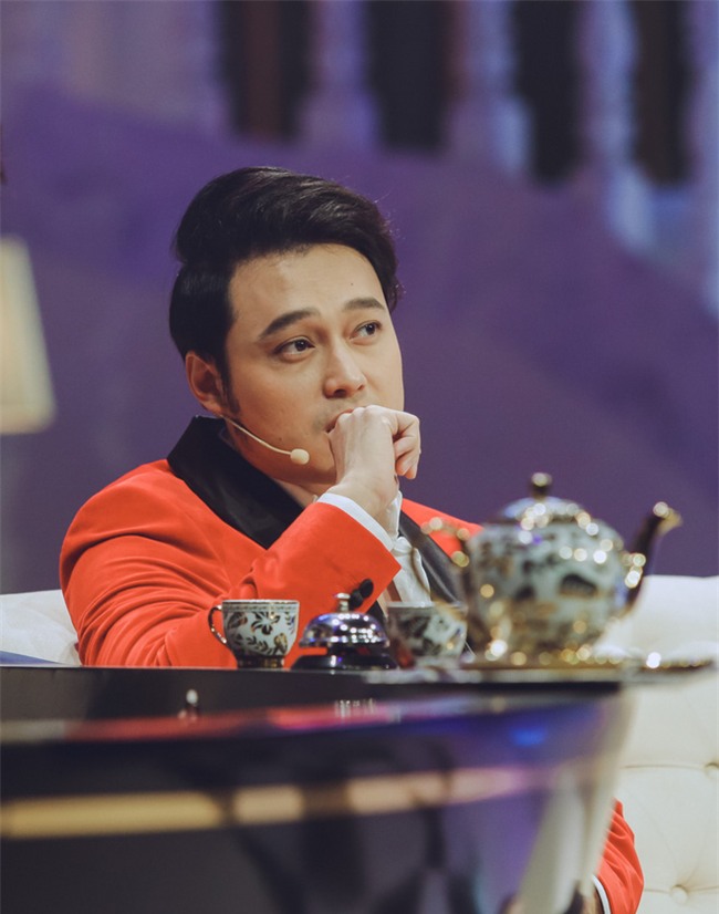 [Video] Quang Vinh nghẹn ngào tiết lộ chuyện bố mẹ ly dị, gia đình khủng hoảng - Ảnh 3.