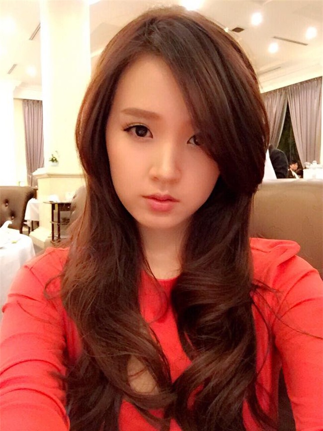 Mặt vẫn xinh, nhưng sao gu thời trang của Midu lại đột nhiên xuống cấp đến thế?-2