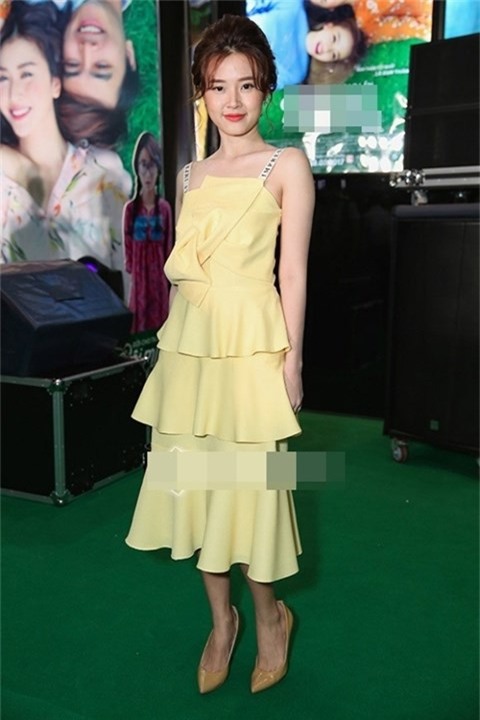 Mặt vẫn xinh, nhưng sao gu thời trang của Midu lại đột nhiên xuống cấp đến thế?-6