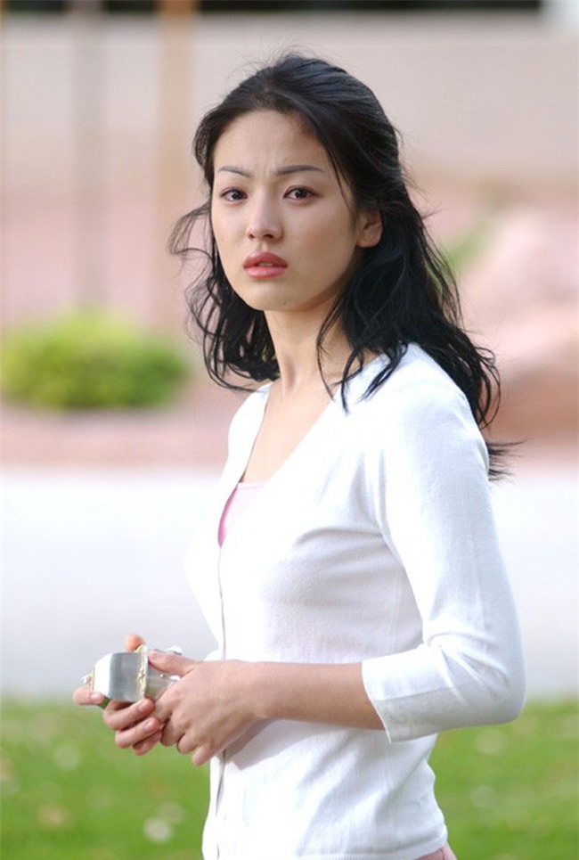 Nh&#236;n vai diễn c&#225;ch đ&#226;y 14 năm của Song Hye Kyo v&#224; Han Ji Min, kh&#244;ng ai nghĩ họ chỉ hơn nhau 1 tuổi - Ảnh 2.