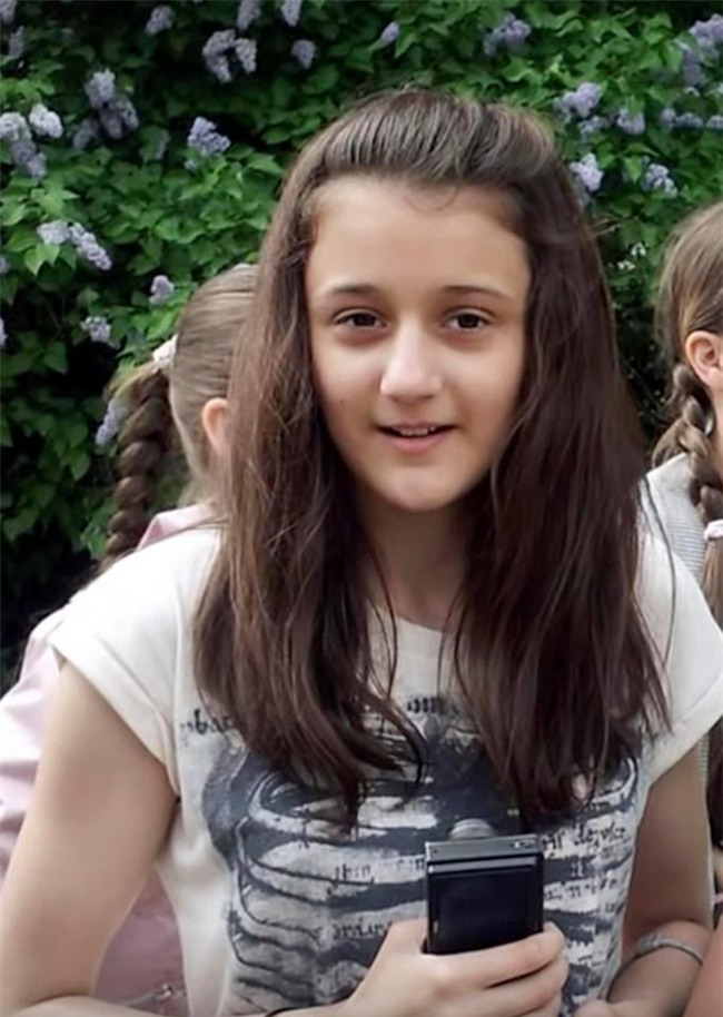 Cơ bắp cuồn cuộn của nữ VĐV thể hình vô địch châu Âu - Ảnh 2.