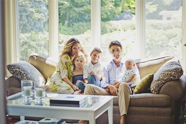 Lời tỏ tình lịm tim và 12 năm hôn nhân trên cả mật ngọt của Thủ tướng Canada đẹp trai như tài tử - Ảnh 13.