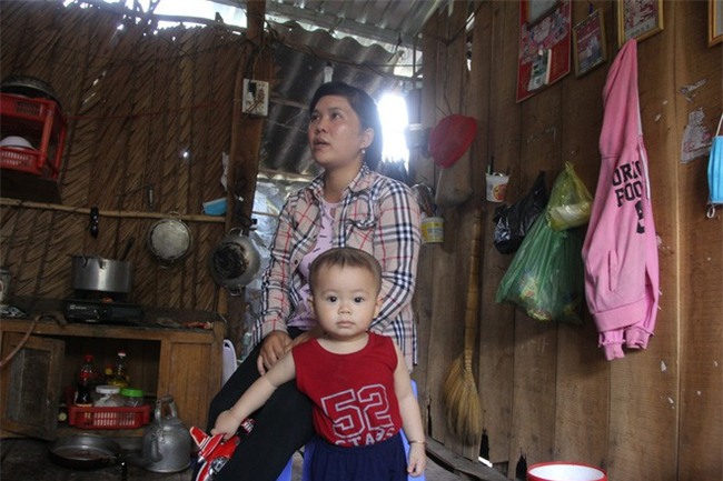 Chồng chết vì tai nạn, người mẹ trẻ nuốt nước mắt nuôi con nhỏ, đau đớn nhìn bố mẹ già bệnh tật không tiền chữa - Ảnh 16.