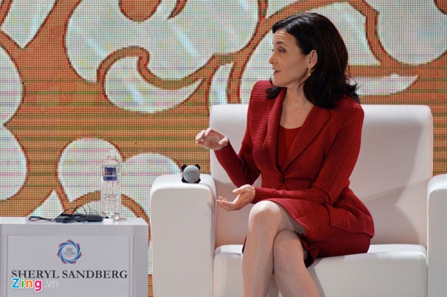 Nu tuong Facebook Sheryl Sandberg: 'Dung goi nu lanh dao la hach dich' hinh anh 2