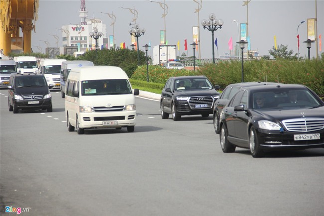 Chuyen co cho Tong thong Putin den Da Nang du APEC hinh anh 14