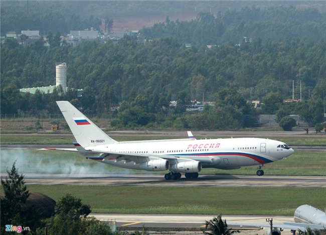 Chuyen co cho Tong thong Putin den Da Nang du APEC hinh anh 22