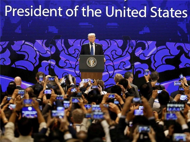 phat hien bi mat khi tong thong my trump phat bieu o apec da nang - 1