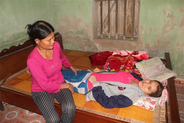 am anh cau noi cua co gai mac ung thu di can va 7 lan vuot can khong thanh - 4