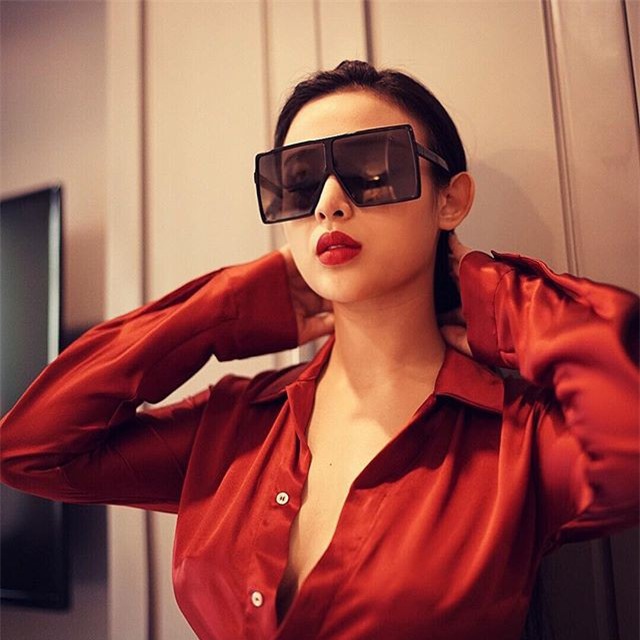 Nhan sắc và phong cách thời trang của 4 cô nàng hot girl đời đầu này khiến nhiều người không ngừng ghen tị - Ảnh 12.