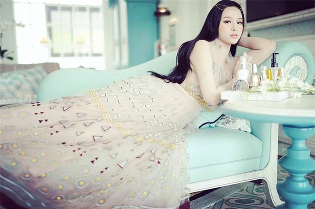 Nhan sắc và phong cách thời trang của 4 cô nàng hot girl đời đầu này khiến nhiều người không ngừng ghen tị - Ảnh 17.