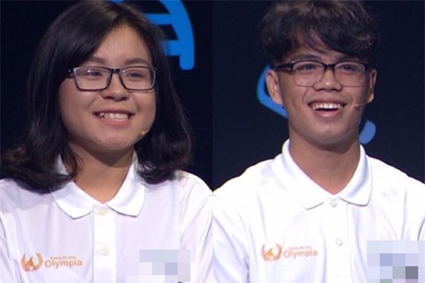 Thí sinh kêu khó, khán giả ra tay giải chướng ngại vật cho các nhà leo núi-3