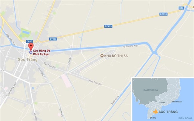 Xe hop dang bi tam giu, khong hieu vi sao ra duong gay tai nan hinh anh 4