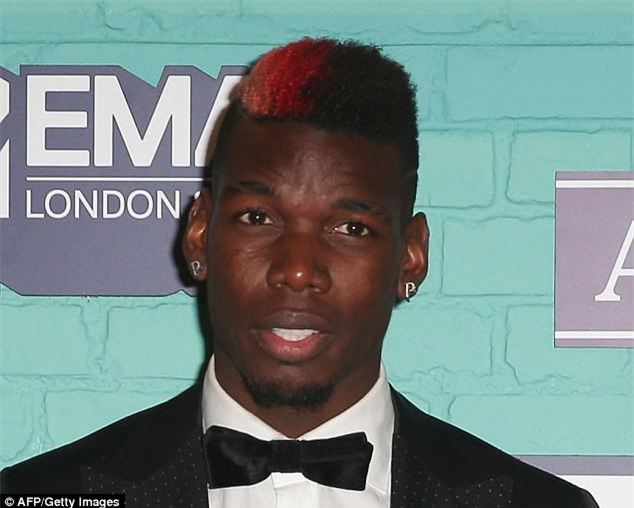 Ba anh em Pogba quay tung bung tai le trao giai am nhac hinh anh 2