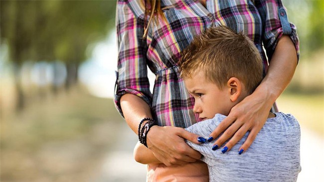 Điều quan trọng bố mẹ cần lưu ý để phạt con tích cực nhưng hiệu quả - Ảnh 2.