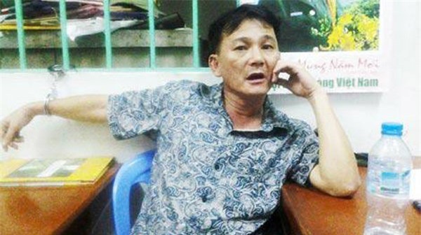 chuyẹn chua biét vè ong trum hào hoa có toi hàng chục bà vọ - 1