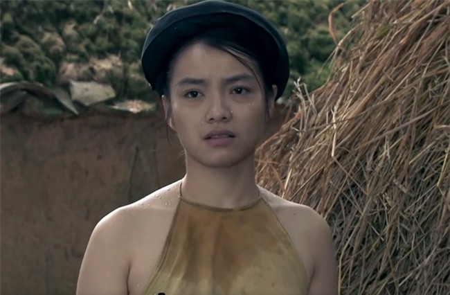 Diễn viên nữ Thương nhớ ở ai mặc áo yếm không nội y: Khi siêu thính được thả! - Ảnh 2.