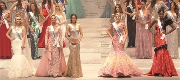 Chung kết Hoa hậu Quốc tế 2017,Thùy Dung,Á hậu Thùy Dung,Hoa hậu Quốc tế 2017