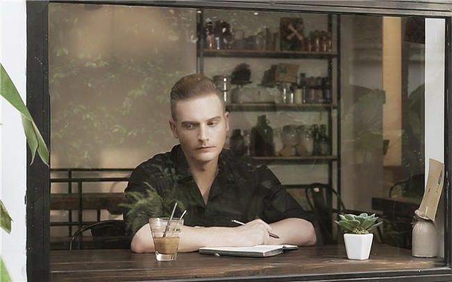 Kyo York cover ca khúc chị Mỹ Tâm xào rau bằng tiếng Anh-2