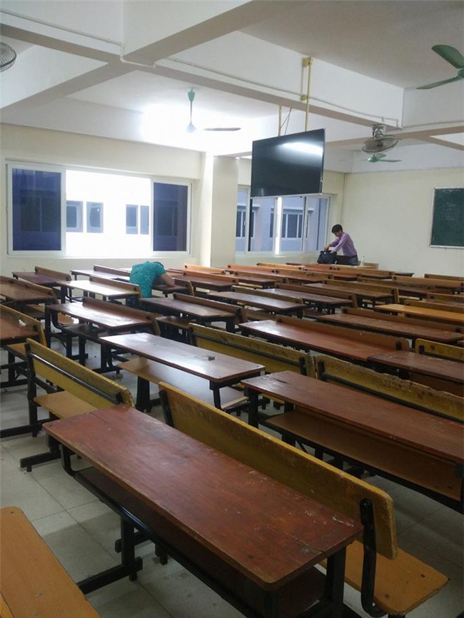 Bộ sưu tập những nhà vô địch ngủ trong lớp, ngủ từ sáng tới chiều mà không dậy