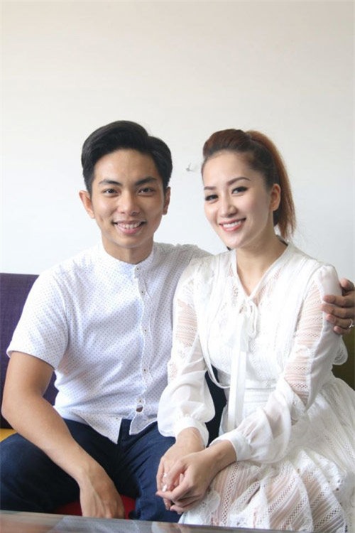 Từ mối duyên cô trò, Phan Hiển - Khánh Thi đã đi theo tiếng gọi con tim và vượt qua rào cản dư luận để đến với nhau bằng tình yêu chân thành nhất. - Tin sao Viet - Tin tuc sao Viet - Scandal sao Viet - Tin tuc cua Sao - Tin cua Sao