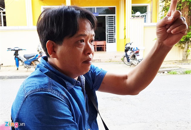 Vu thuong uy lai Toyota tong 7 xe may: Chu phuong tien doi den oto moi hinh anh 3
