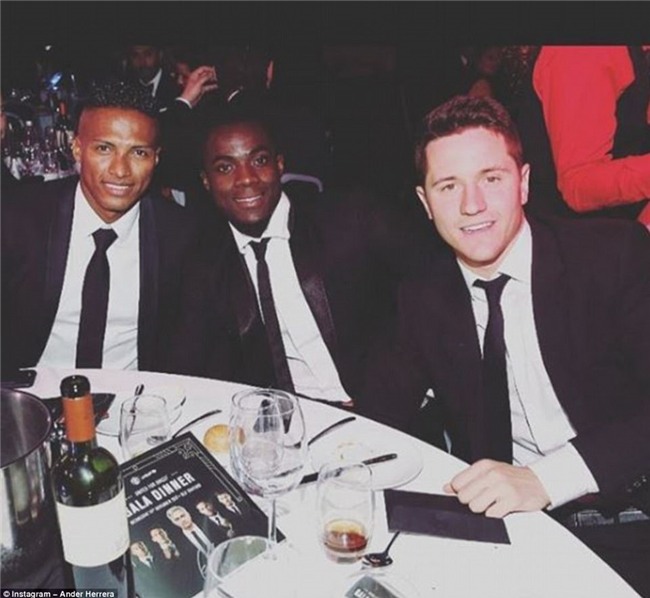 Dan sao MU du gala gay quy tu thien tai Old Trafford hinh anh 6