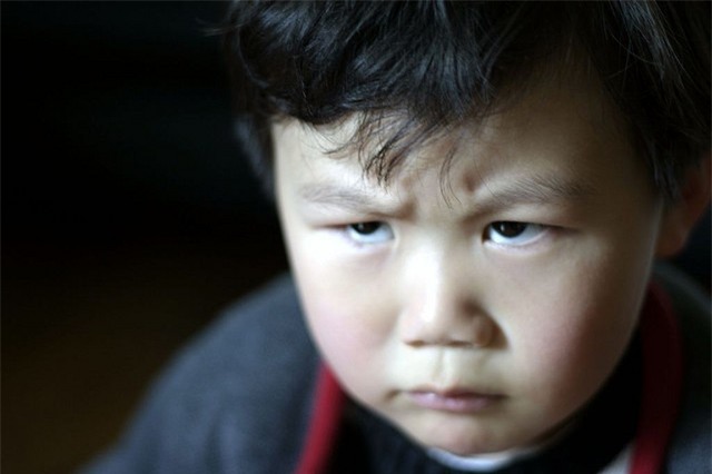 Hai kiểu nuôi dạy này có thể khiến con gặp vấn đề về nhân cách - Ảnh 1.