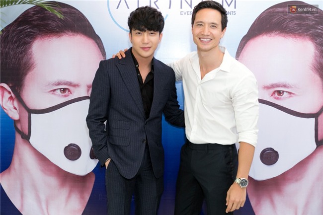 Sau hình ảnh hôn má, Hà Hồ - Kim Lý công khai tình bể bình giữa chốn đông người - Ảnh 17.