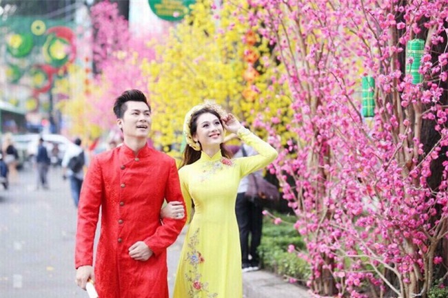 Hành trình gần 2 năm từ yêu tới cưới của ca sĩ chuyển giới Lâm Khánh Chi - Ảnh 3.