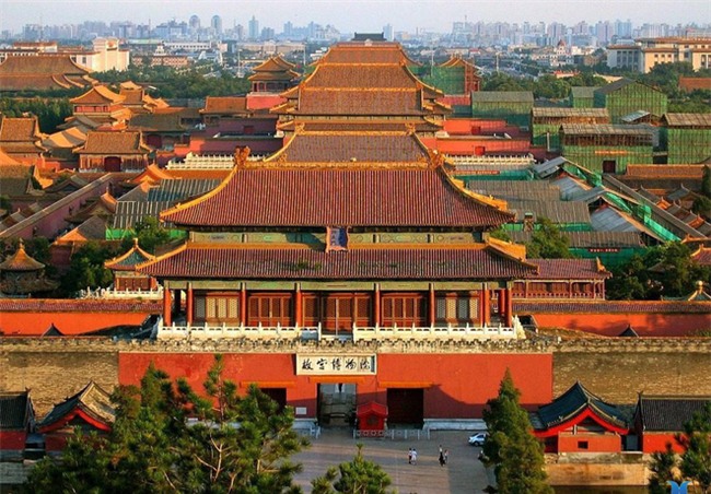 5 địa điểm rùng rợn bậc nhất Trung Quốc, địa điểm thứ 2 đáng sợ vẫn đông nghẹt du khách - Ảnh 1.