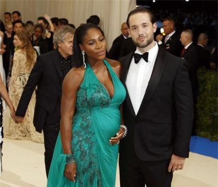 Rất nhiều fans háo hức mong chờ hôn lễ của Serena Williams và vị hôn phu