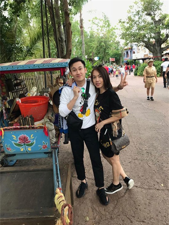 Trong gia đình Hoài Linh, Dương Triệu Vũ và Phương Trang thường xuyên di du lịch cùng nhau.  - Tin sao Viet - Tin tuc sao Viet - Scandal sao Viet - Tin tuc cua Sao - Tin cua Sao