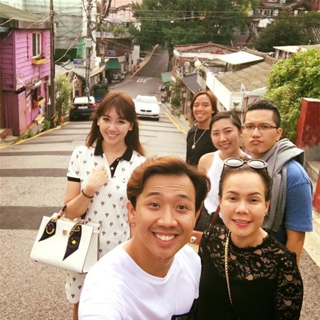 Cặp đôi rất hay đăng tải những chuyến đi du lịch cùng nhau hoặc với bạn bè thân thiết. - Tin sao Viet - Tin tuc sao Viet - Scandal sao Viet - Tin tuc cua Sao - Tin cua Sao