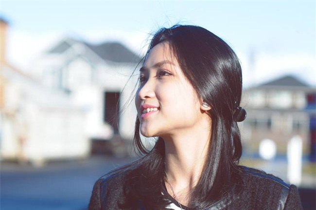 Chân dung cô vợ 9X xinh đẹp, khéo léo được anh Hai Lam Trường khen hết lời - Ảnh 1.