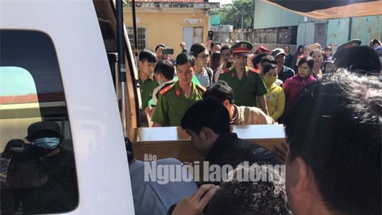 Nao lòng cảnh người nhà nhận thi thể tử tù Nguyễn Hải Dương-1