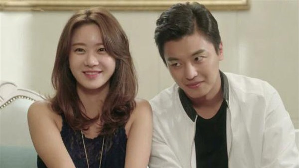 tuc gian vi bi chi gai nguoi yeu che khong dam dang, toi lap tuc doi chia tay - 1