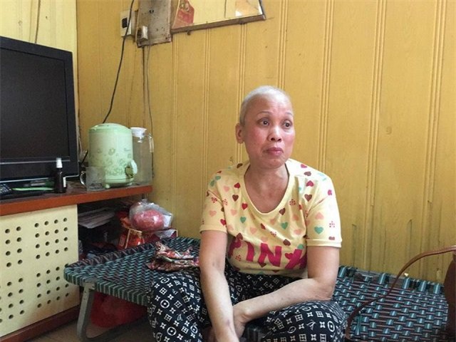 vo ung thu vu chap nhan dong bim o nguc de duy tri su song cho chong - 1