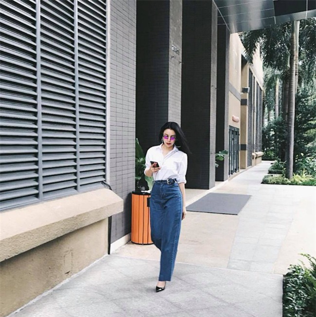 Street style tuần này: Angela Phương Trinh diện váy ôm già chát, Kỳ Duyên nổi bật vì dát hàng hiệu từ đầu tới chân - Ảnh 11.