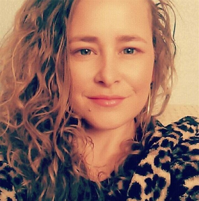 Rơi nước mắt với bức thư người mẹ cầu xin mọi người hiến tim cho con trai - Ảnh 2.