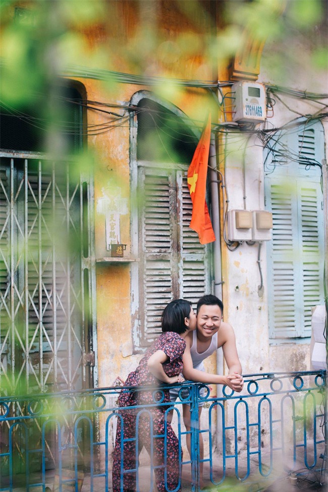 Chẳng ai như cặp đôi này, đi ăn sáng tiện thể chụp ảnh cưới vậy mà vẫn hút cả nghìn like - Ảnh 2.