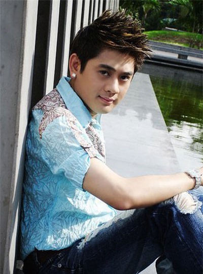 Ca sĩ chuyển giới Lâm Khánh Chi: 17 năm trước, cát-xê của tôi đã là 20 triệu - Ảnh 2.