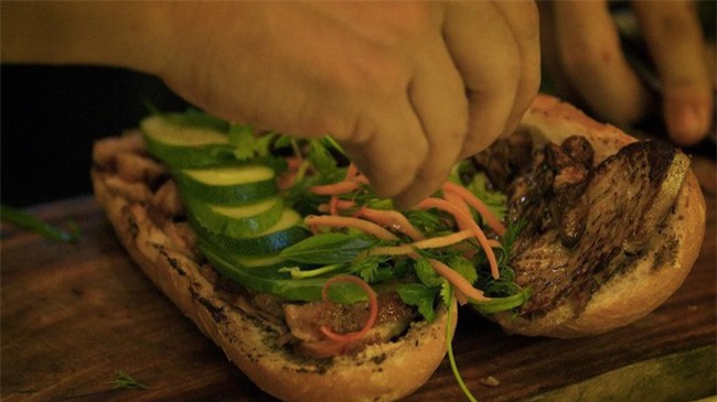 Khám phá chiếc bánh mì giá 2,3 triệu đồng ở Sài Gòn, chỉ hội con nhà giàu mới có thể ăn không nghĩ ngợi - Ảnh 5.